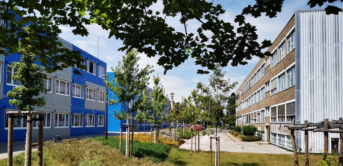 Das Schulgebäude der Universitätsschule Dresden